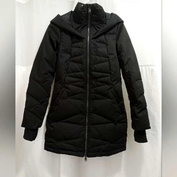 Lole Down winter jacket. Mid length.  EUC.  Size xs. - Picture 1 of 9